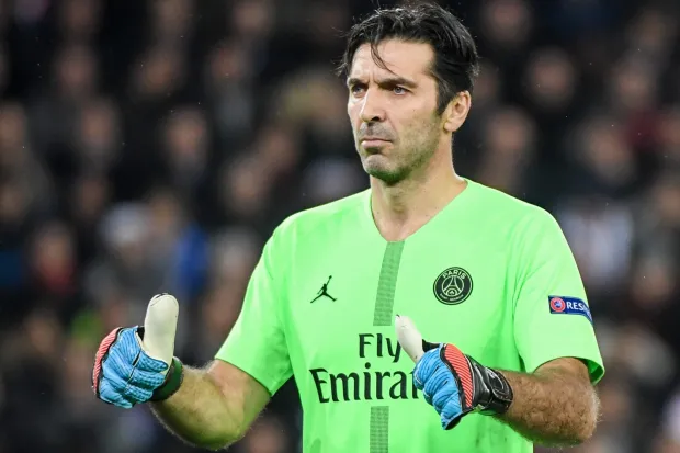 Gianluigi Buffon Penjaga Gawang Abadi negeri pizza