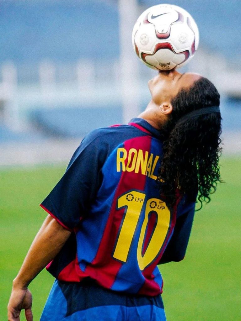 ronaldhinho Senyum Abadi sang maestro penari samba