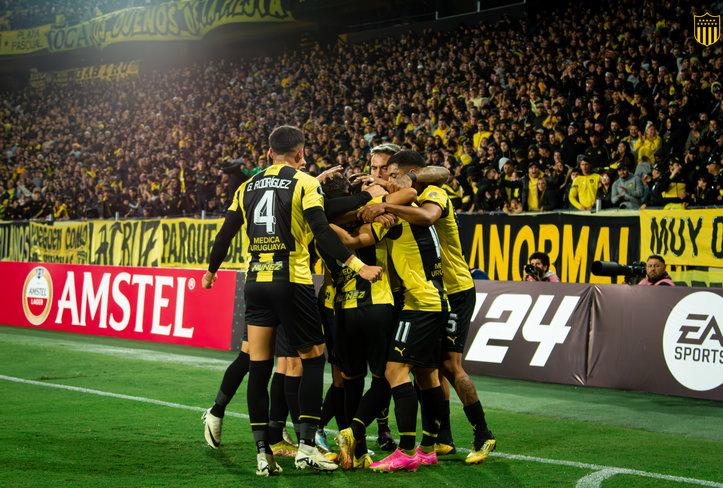 Club Atlético Peñarol Sejarah Prestasi Pengaruh uruguay