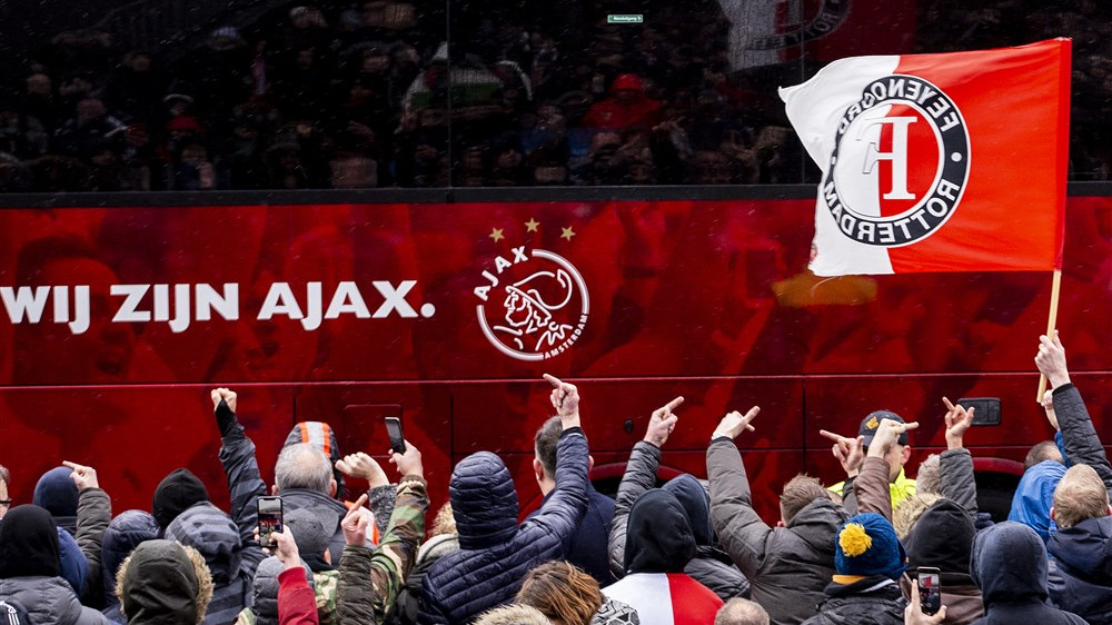 Feyenoord Rotterdam Pilar Sepak Bola De Klassieker