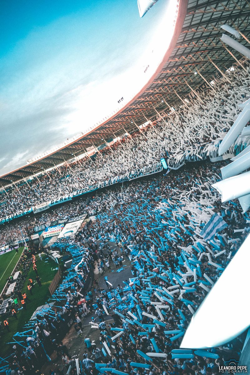 Racing Club pengembangan identitas lokal