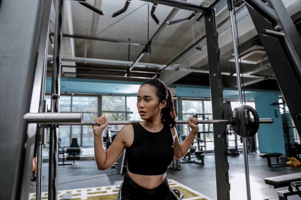 Strength Training Pemulihan Cedera Tren Gym 2025: 7 Fakta Data-Driven Gen Z Indonesia Wajib Tahu